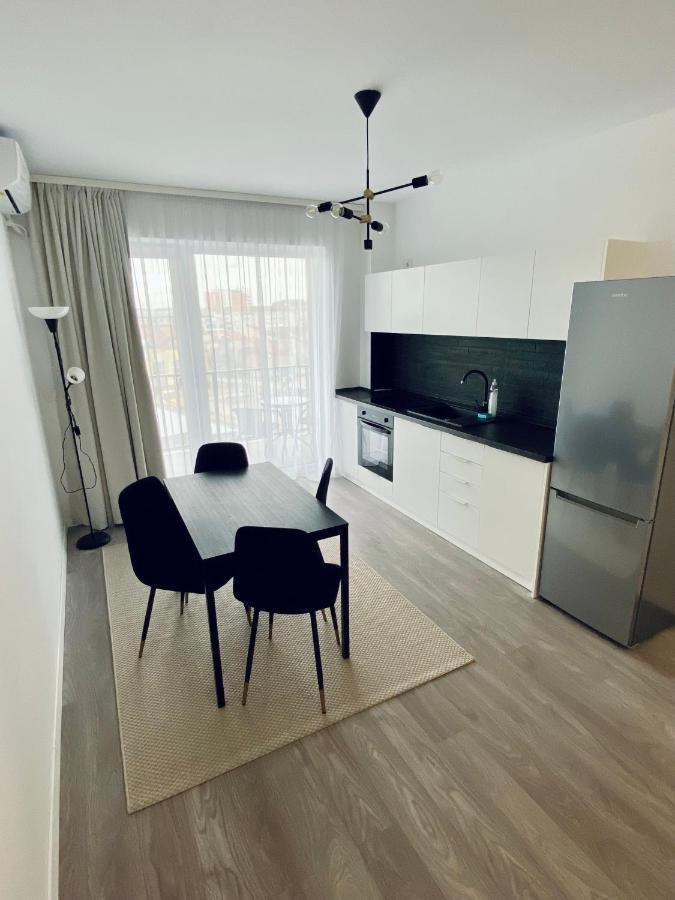 Happyhome Central Deluxe Apartments Oradea Exterior foto