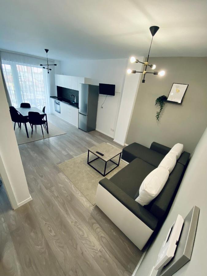 Happyhome Central Deluxe Apartments Oradea Exterior foto
