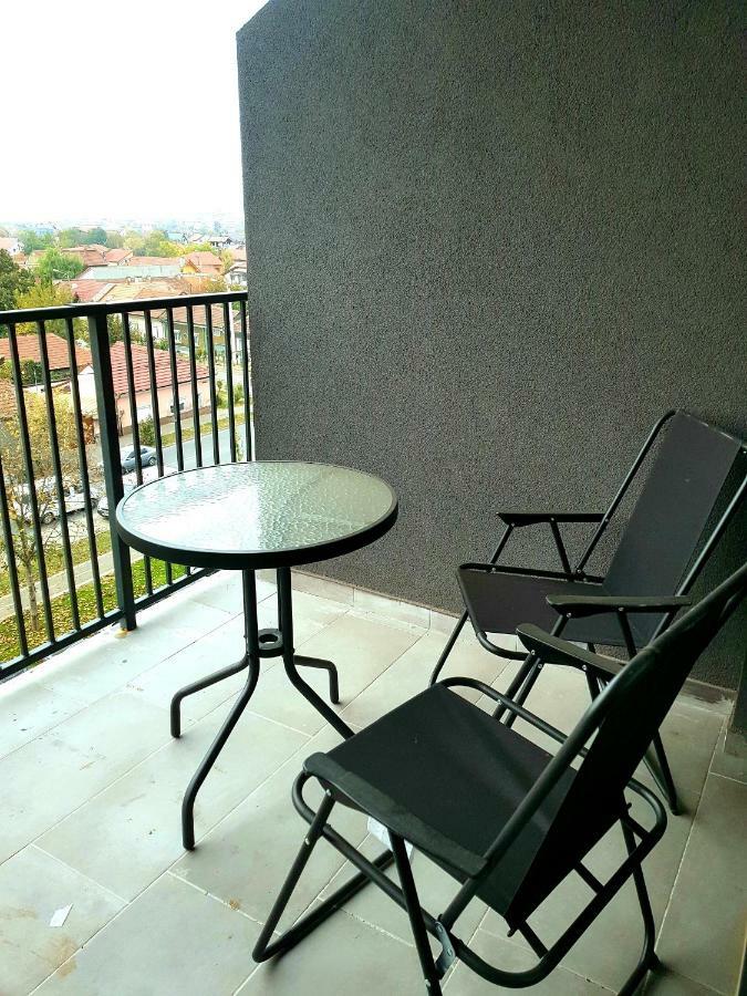 Happyhome Central Deluxe Apartments Oradea Exterior foto